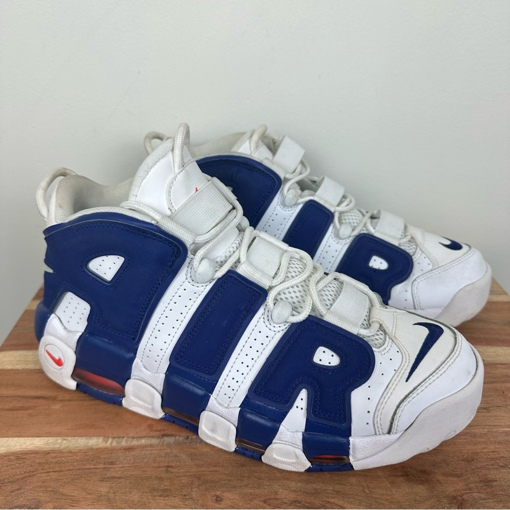 Nike Air More Uptempo The Dunk New York Knicks Sneakers